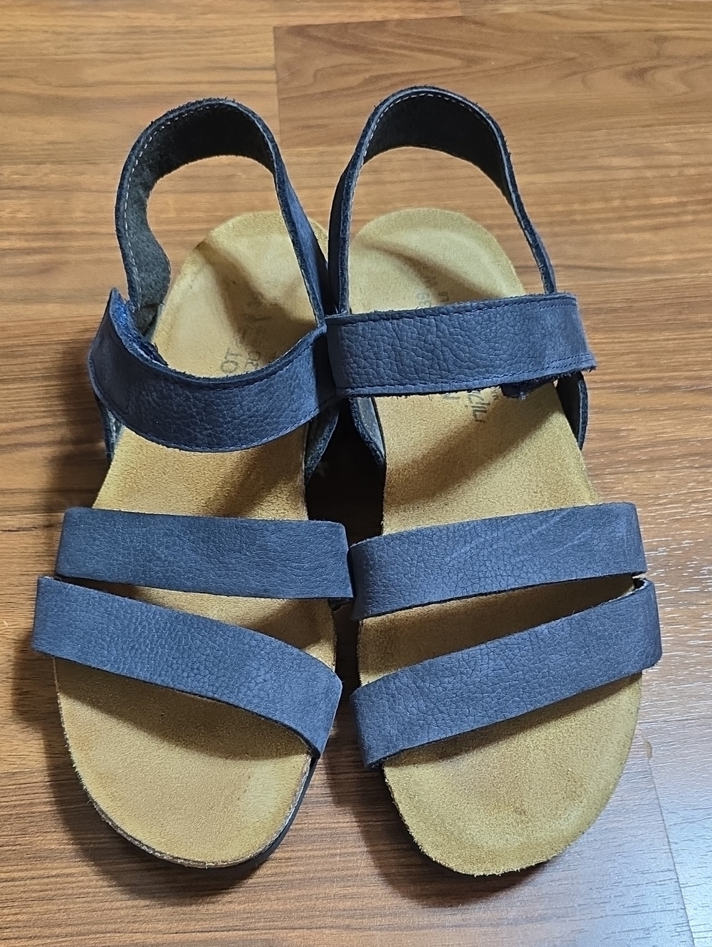Naot Women's Kayla Sandal - Navy Velvet Nubuck